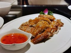 招牌脆皮芝麻鸡-中山保利艾美酒店-乐美中餐厅