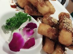-三人行骨头王火锅(长寿店)