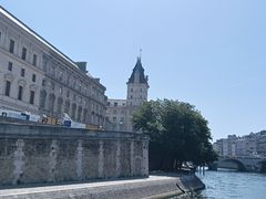 -Bateaux Mouches塞纳河游船