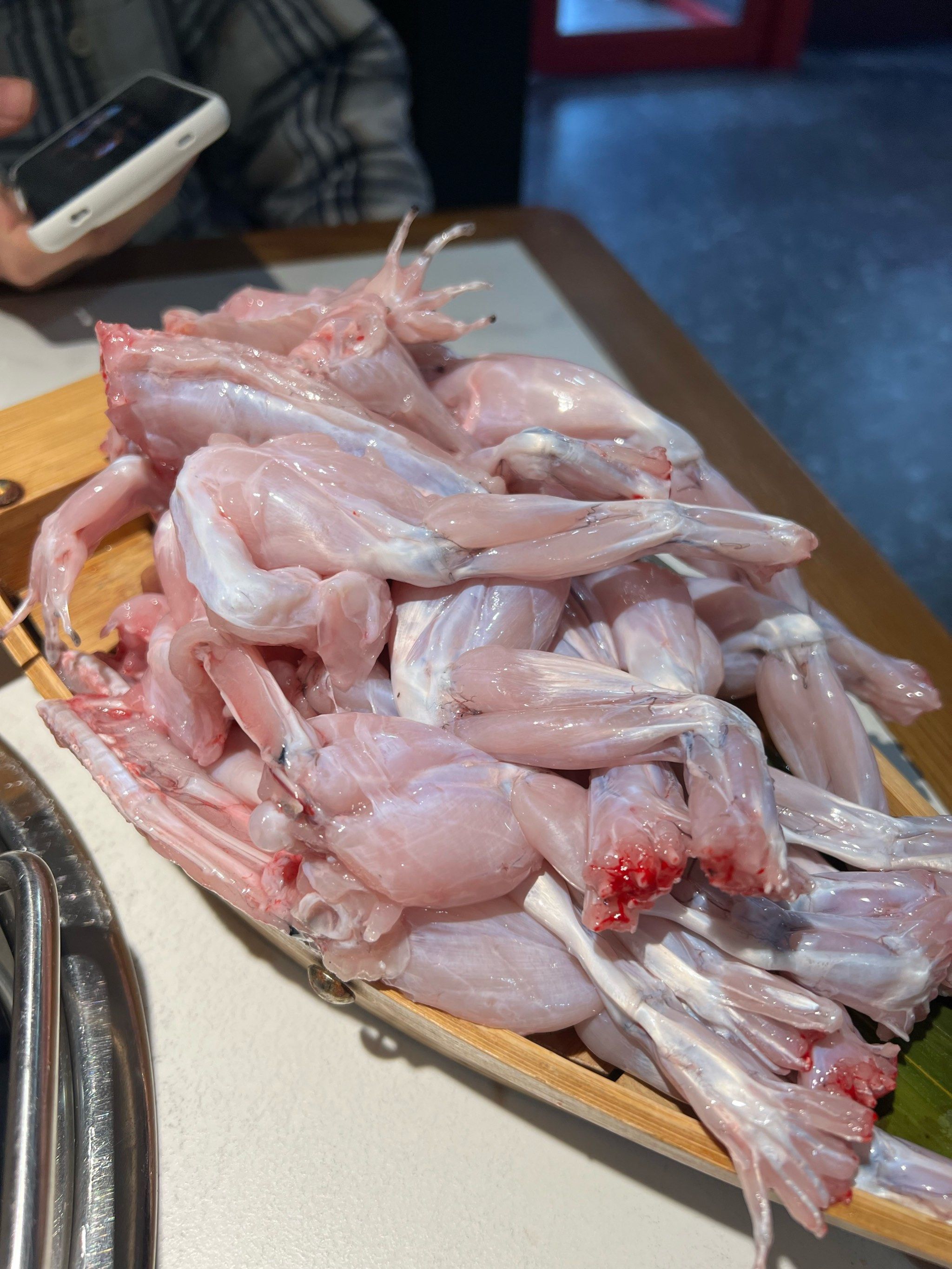 超级新鲜好吃的牛蛙