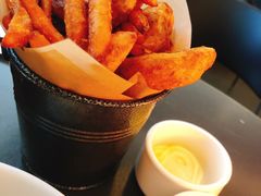 -玲婧胡同·生日蛋糕·餐厅(嘉里城店)