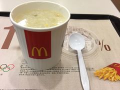 鸡粥-麦当劳(轻轨曹杨路店)