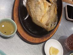 -潮界(LU·ONE凯德晶萃广场店)