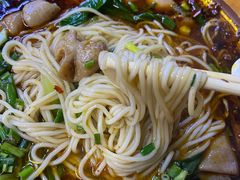 -胥佳烧鸡公牛肉面馆