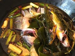 嘎鱼-忆乡情铁锅炖鱼饭店(延庆店)