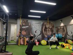 -征成健身连锁私教工作室(九公里店)