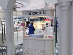-HOT CRUSH趁热集合·现烤面包(上海环球港店)
