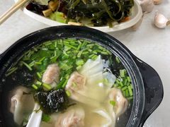 -闫家驴肉老店(华电一校店)