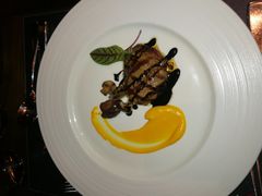-恰餐厅及酒吧 CHAR Bar & Grill (北京丽都皇冠假日店)