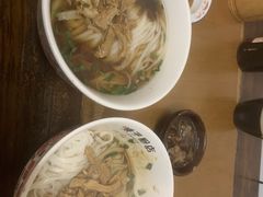 -矮子粉店1985·长沙米粉(湘春路店)