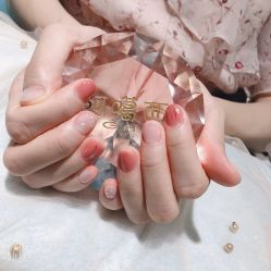 -阿噶西美甲美睫