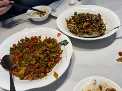 -三湘四水正宗湘菜(君峰路店)