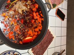 -旧街市鲜货老火锅(大光路店)