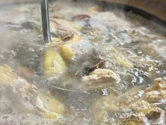-威邵鸡煲(西华路总店)