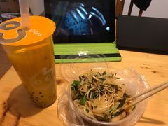 -CoCo都可(光谷天地店)