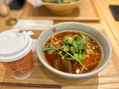 -呼啦面馆·头牌豌杂面(爱琴海店)