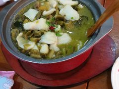 -周鱼小馆石锅酸菜鱼(活力汇店)