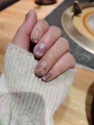 -UGIRL有个美甲