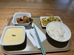 -老乡鸡(融科天地店)