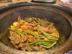 -山河屯铁锅炖·非遗东北菜(南山店)