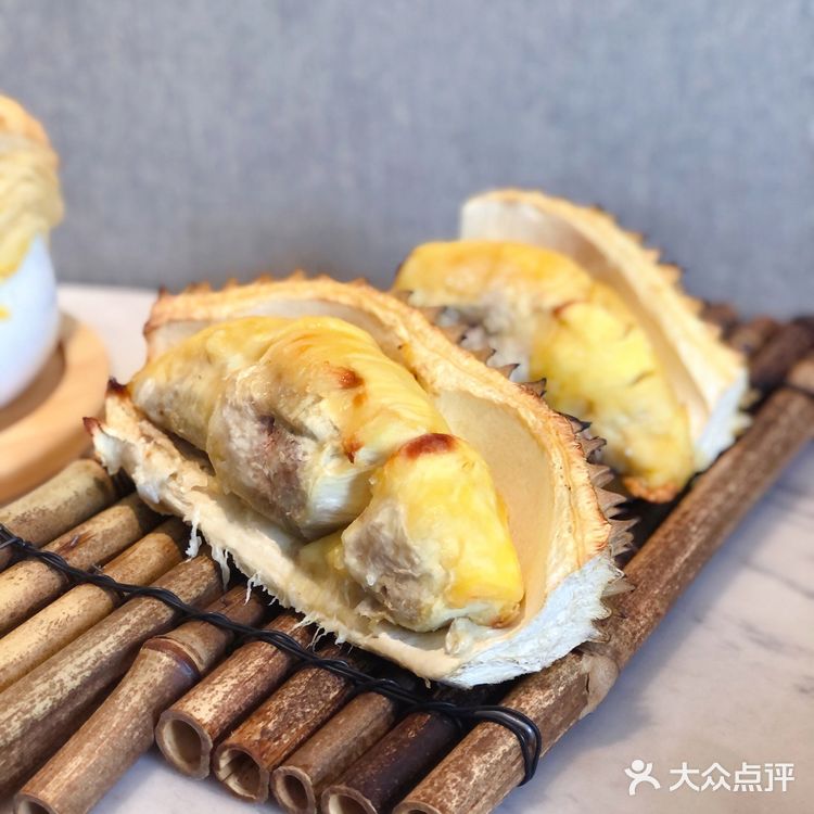 成都美食打卡第九站悦百味，不愧是品质川菜，原木风格舒