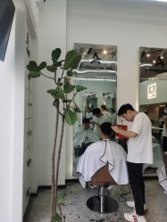 -I+造型烫发染发