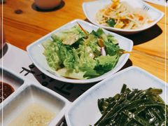 -唯成•韩国炭火烤肉 유성고기