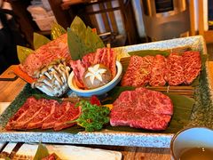 -炼火烤肉店