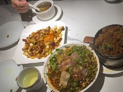-粤香村(清真川菜店)