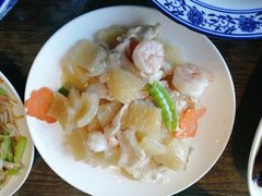 -泉畔人家·老济南经典鲁菜(大明湖店)