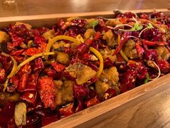 辣子鸡-爱啤精酿·民谣酒馆(滨江店)