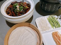 -小厨娘绣中淮扬(总统府大行宫店)