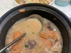 -沪华海鲜大酒楼(南汇店)