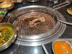 -韩烧牛中牛·甄选黑牛烤肉(黑金店)