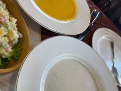 奶油蘑菇汤-小白桦西餐厅