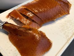 酥不腻烤鸭-小大董·烤鸭(观景餐厅·南京西路店)