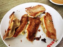 素虾仁锅贴-一品鲜鱼锅贴(人民一路店)