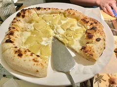 -春树下·树屋花房西餐厅(罍街AS1980店)