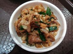 白辣椒炒肚丝-万利隆的包子铺(华雅店)
