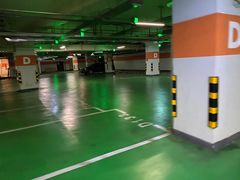 -国瑞城·停车场