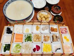 -香麒园·过桥米线·南湖雅宴