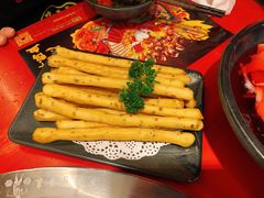 茴香小油条-谭鸭血老火锅(图书馆店)