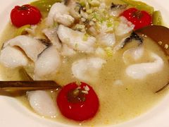 酸菜鱼-维园悦谱·海派家常菜(乌鲁木齐南路店)