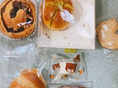 -yeast面包店