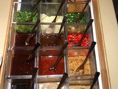 -余欢领鲜火锅(新街口店)
