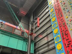 -极限PLAY运动娱乐新世界·团建派对潮玩休闲馆·室内蹦极高空游乐园
