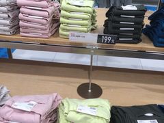 -优衣库(广州天河领展广场店)