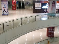 -日月光中心广场