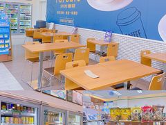 -全家便利店(南峰中心店)