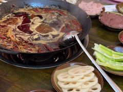 -黄潇洒老火锅(九眼桥宏济巷店)